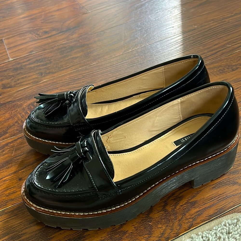 Forever 21 Platform Loafer | Size 8.5 | Black